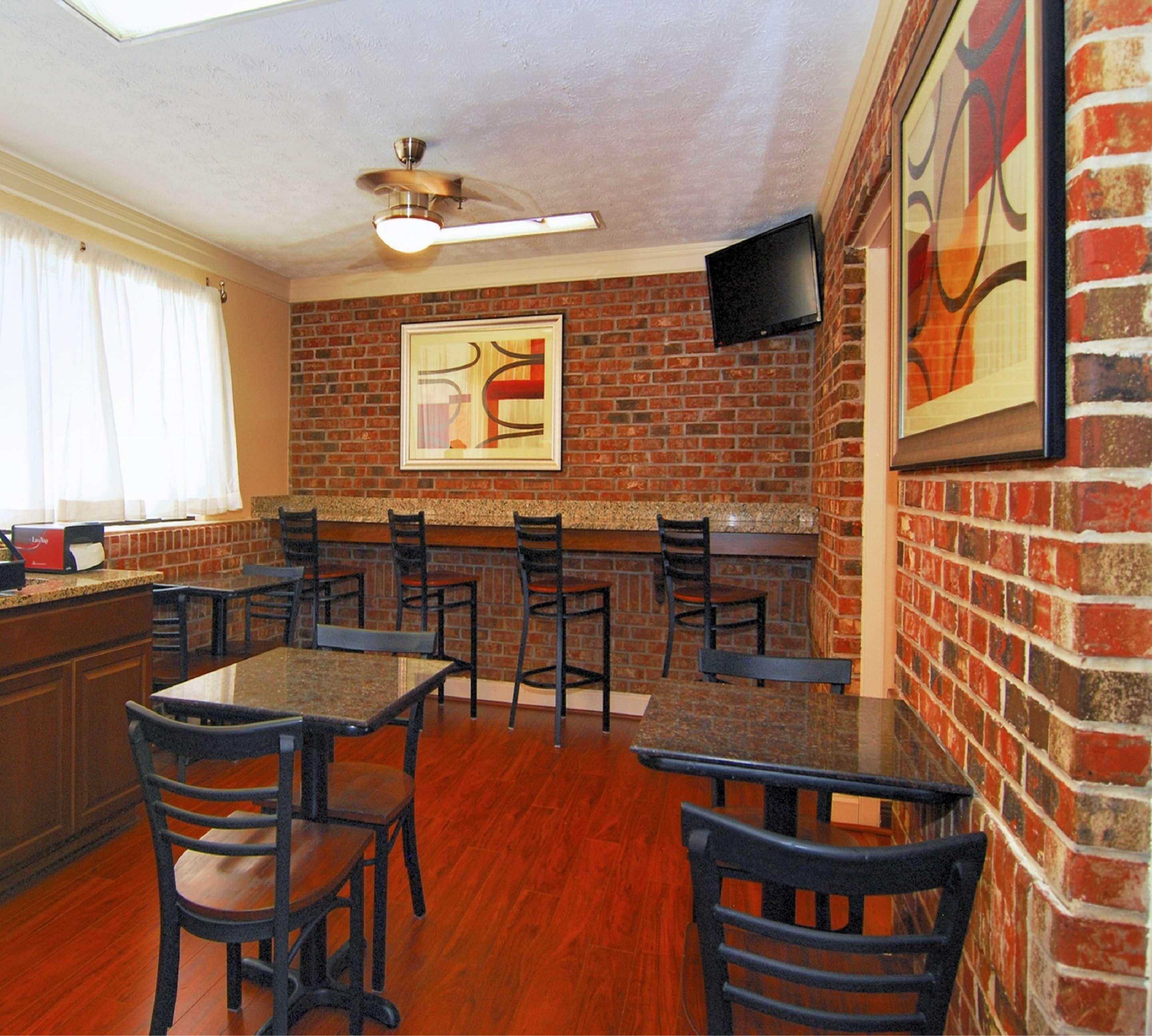 Best Western Auburn/Opelika Inn Extérieur photo