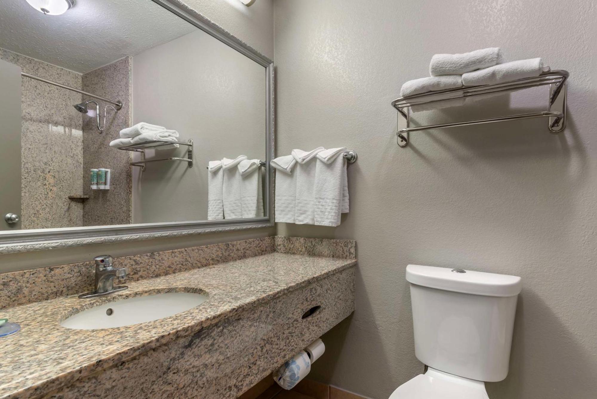 Best Western Auburn/Opelika Inn Extérieur photo
