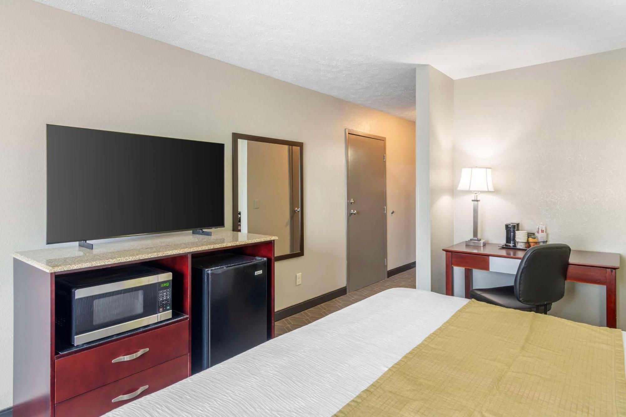 Best Western Auburn/Opelika Inn Extérieur photo