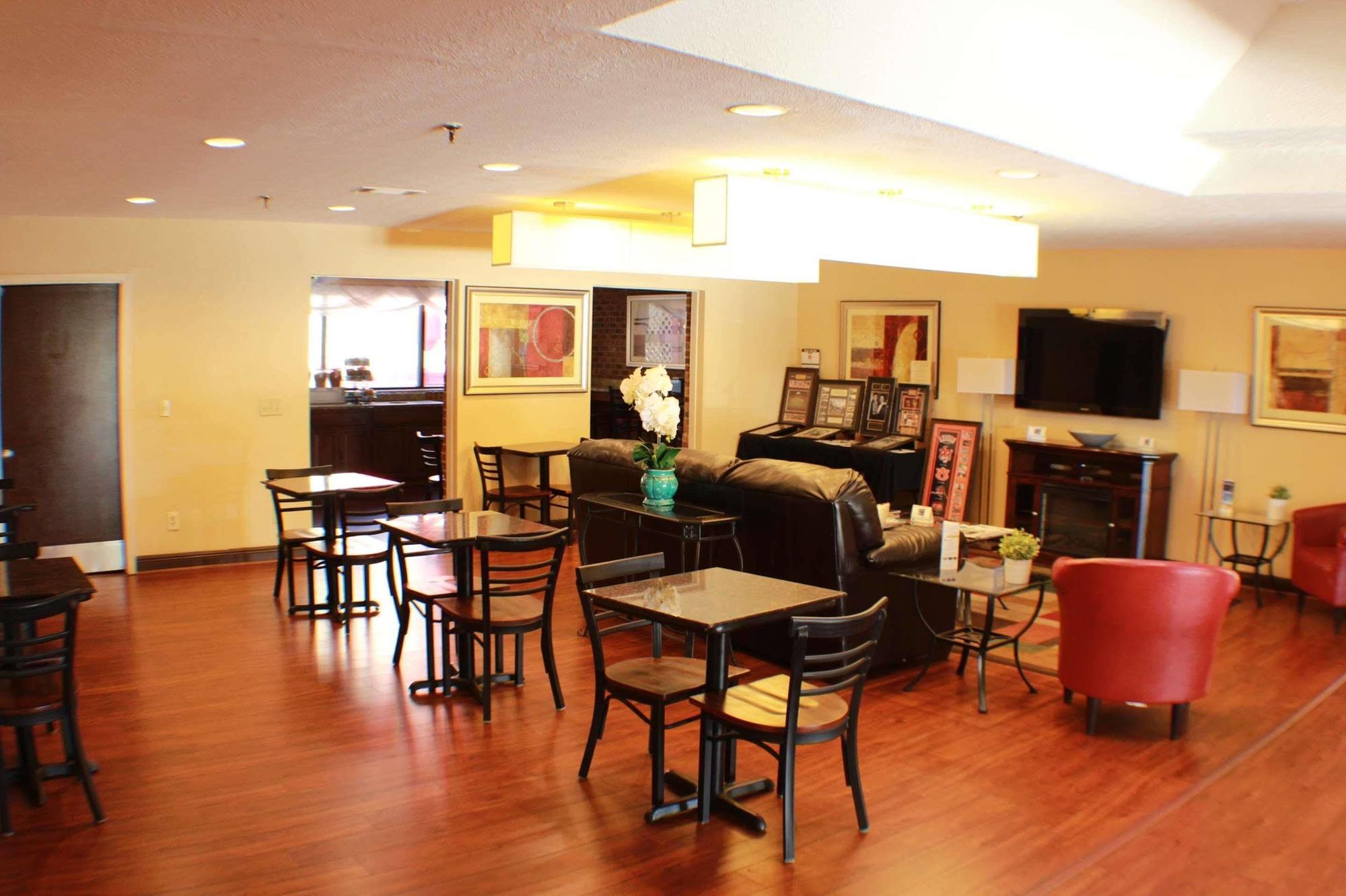 Best Western Auburn/Opelika Inn Extérieur photo