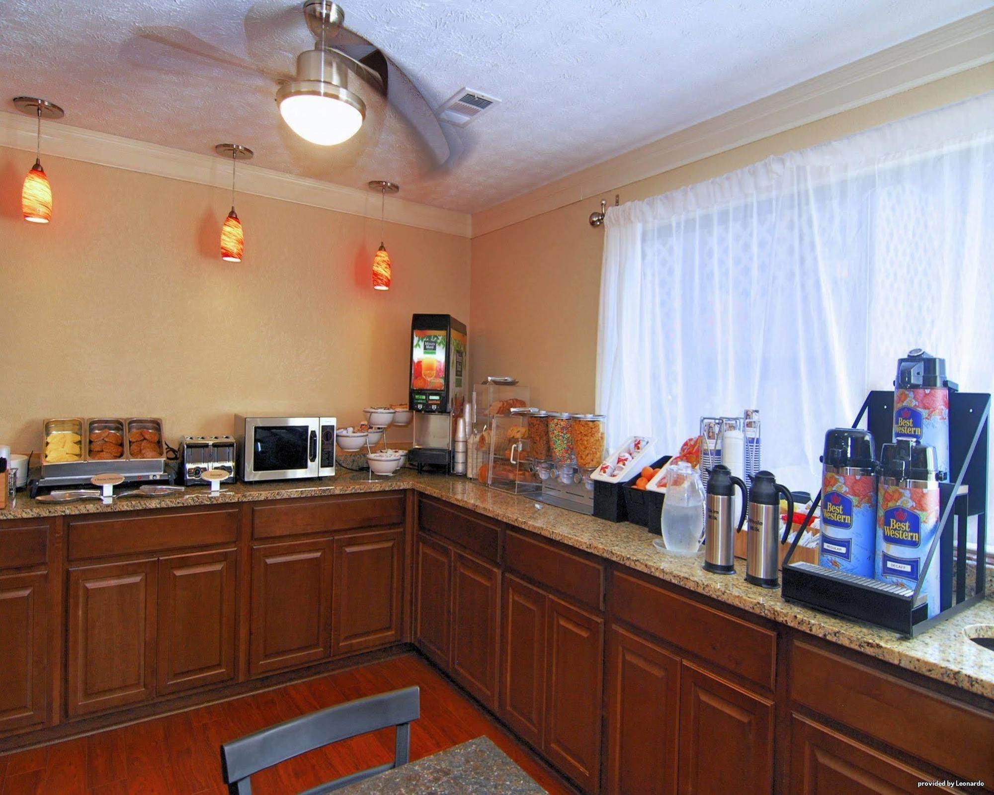 Best Western Auburn/Opelika Inn Extérieur photo